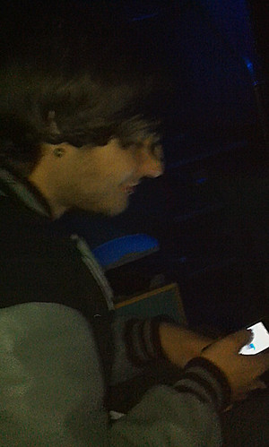 Ricky sending texts and tweeting