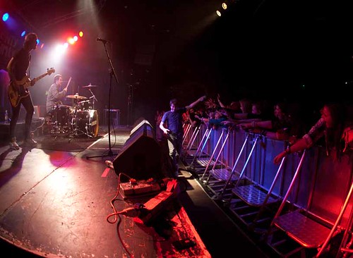 James running in front of the crowd - The Garage, Glasgow